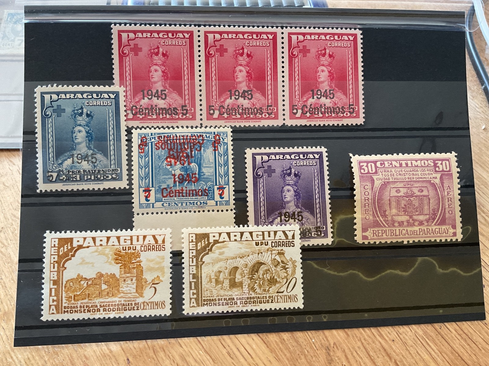 Paraguay mint never hinged stamps one with error overprint   B3495