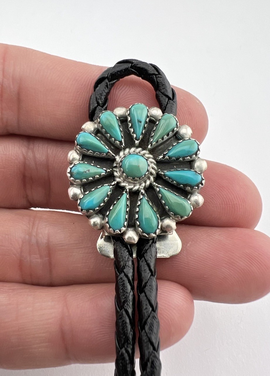 Vintage Navajo Sterling Silver Natural Turquoise Cluster Round Bolo Tie