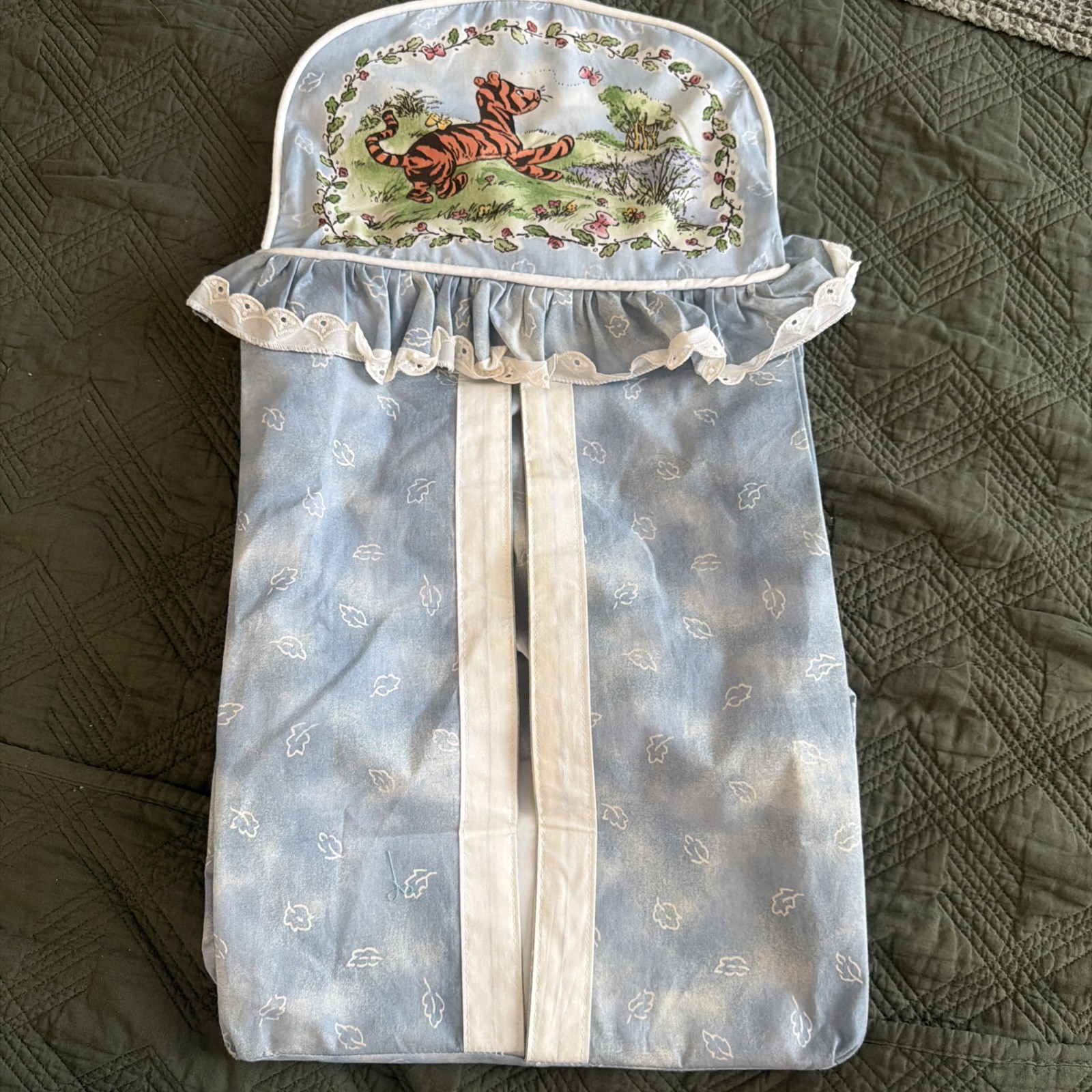 Classic Winnie The Pooh 90’s Diaper Stacker Holder Hanging / Disney /