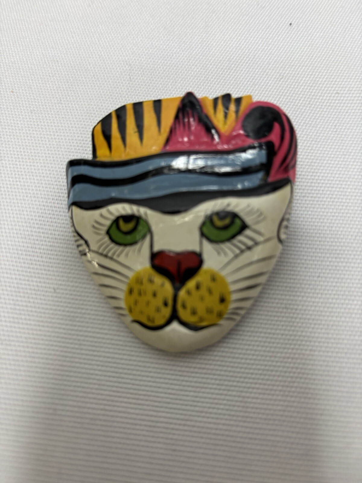 Vintage Handmade carved wood Tiger head brooch pin figural folk art