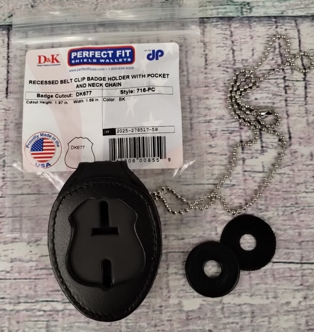 Perfect Fit Recessed Belt Clip Badge Holder W/Pocket And Chain 716-PC DK677 VSP