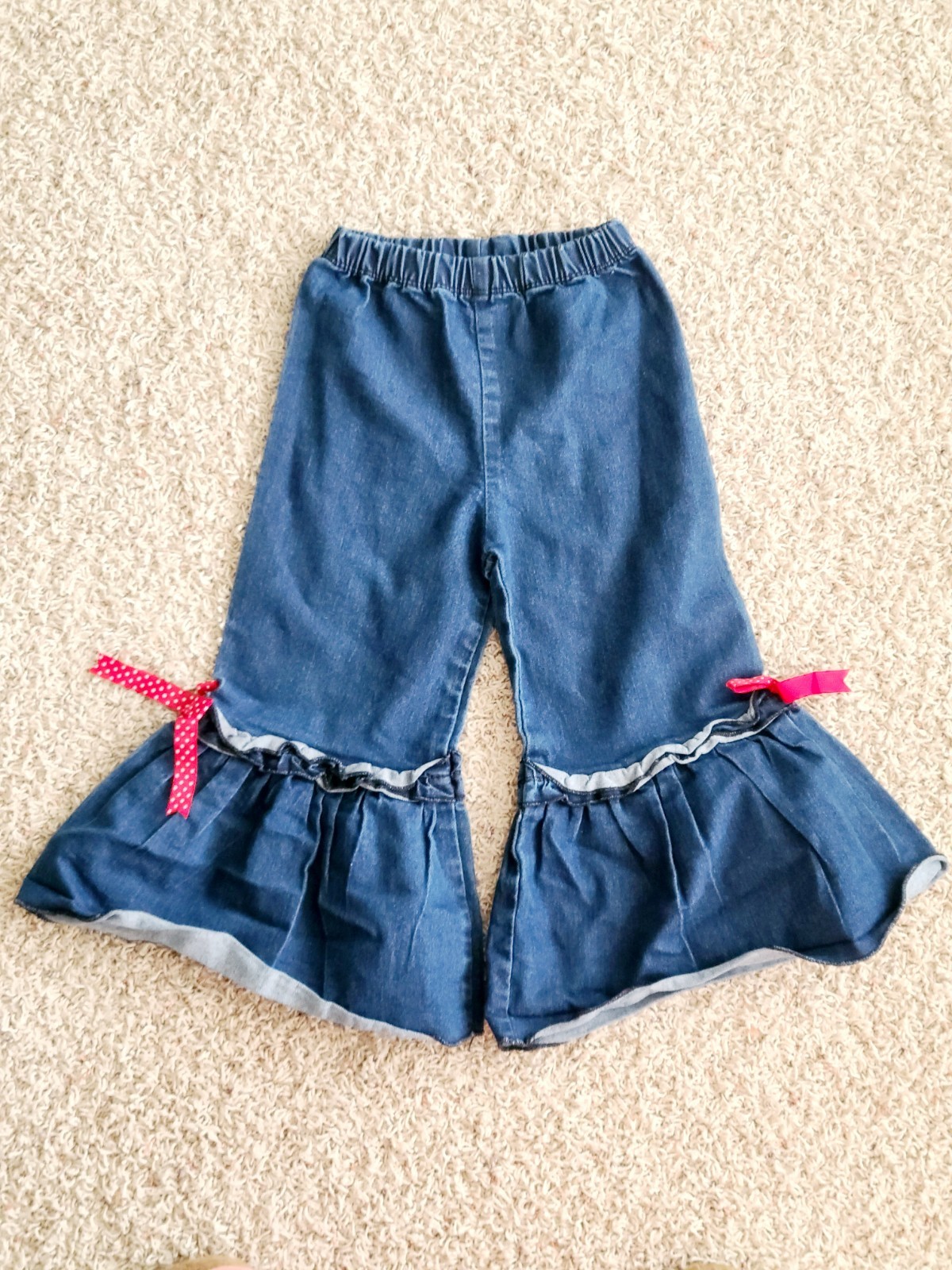 Jelly the Pug Denim Ruffled Bell Bottoms Blue Jean Red Bows Toddler Girl size 4