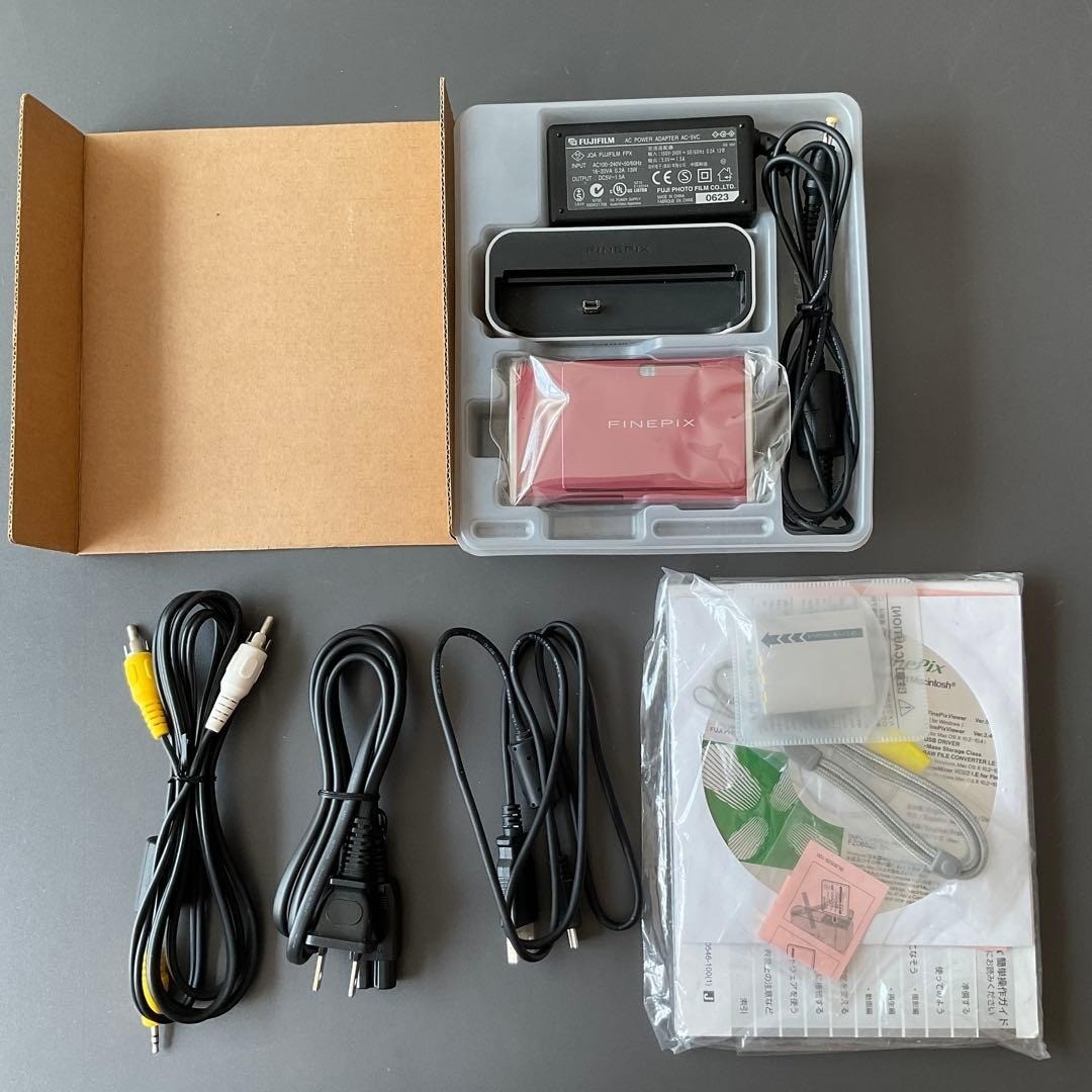 FUJIFILM FinePix Z3 Red Compact Digital Camera from JAPAN