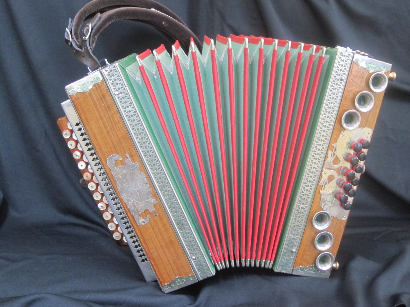 Pecaver 3 row diatonic accordion C/F/Bb