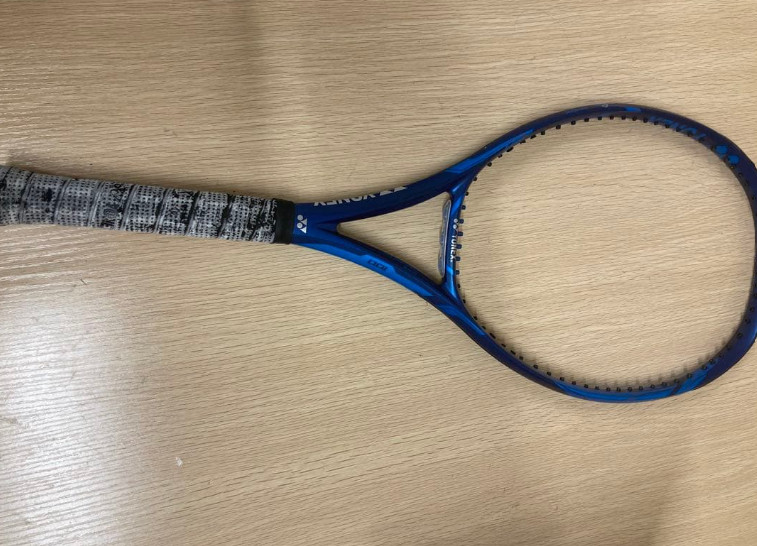 Yonex Ezone 100 Grip 4 1/4 2020 Model Tennis Racket Racquet Good Condition