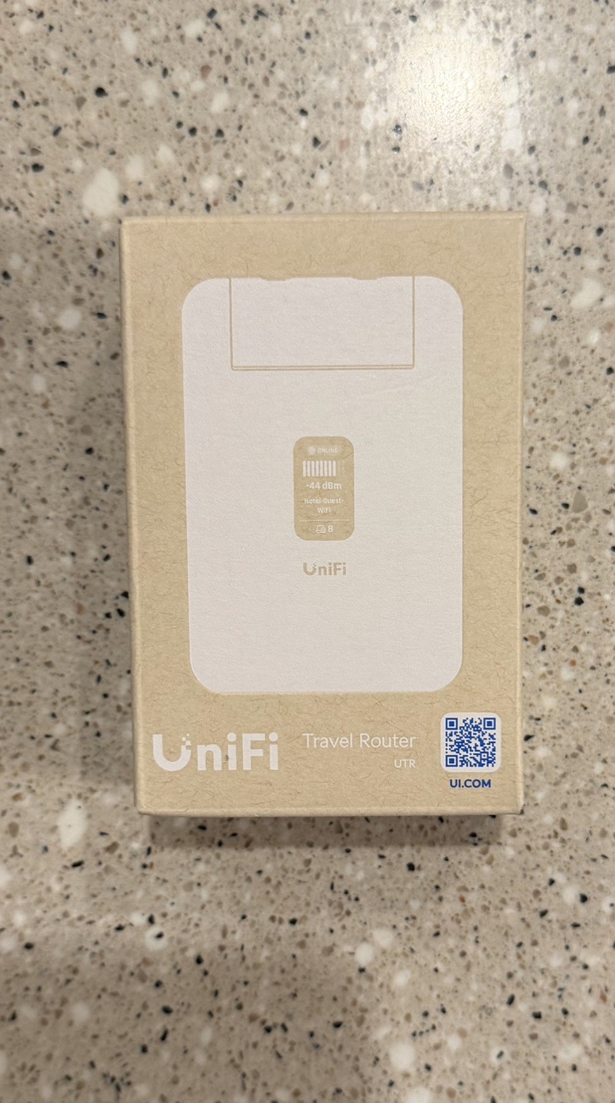 NEW Ubiquiti UniFI Travel Router UTR 