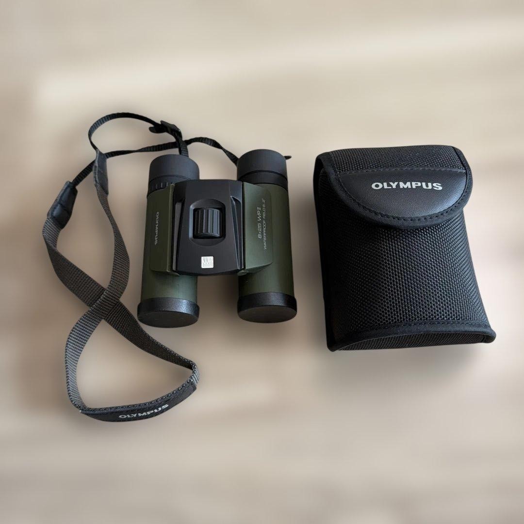 Olympus 8X25 WP II Binoculars