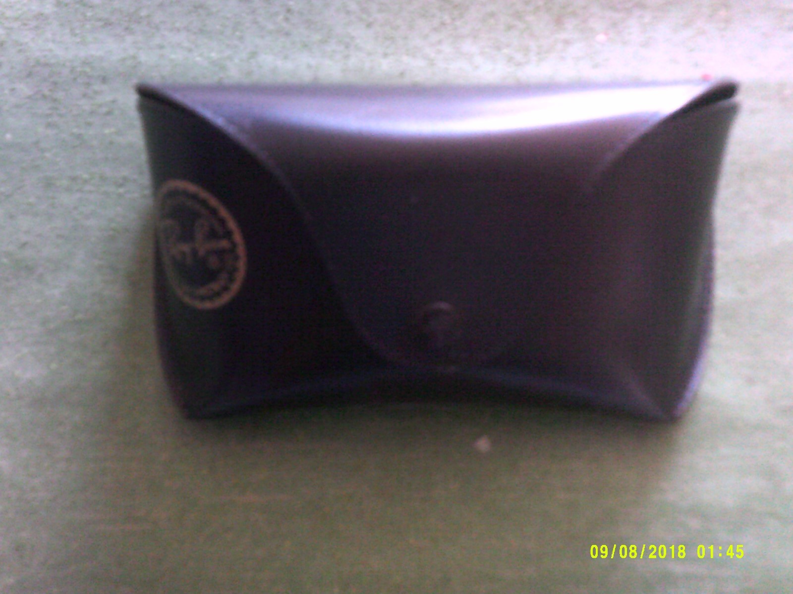 VINTAGE RAY BAN SUN GLASSES CASE LG.