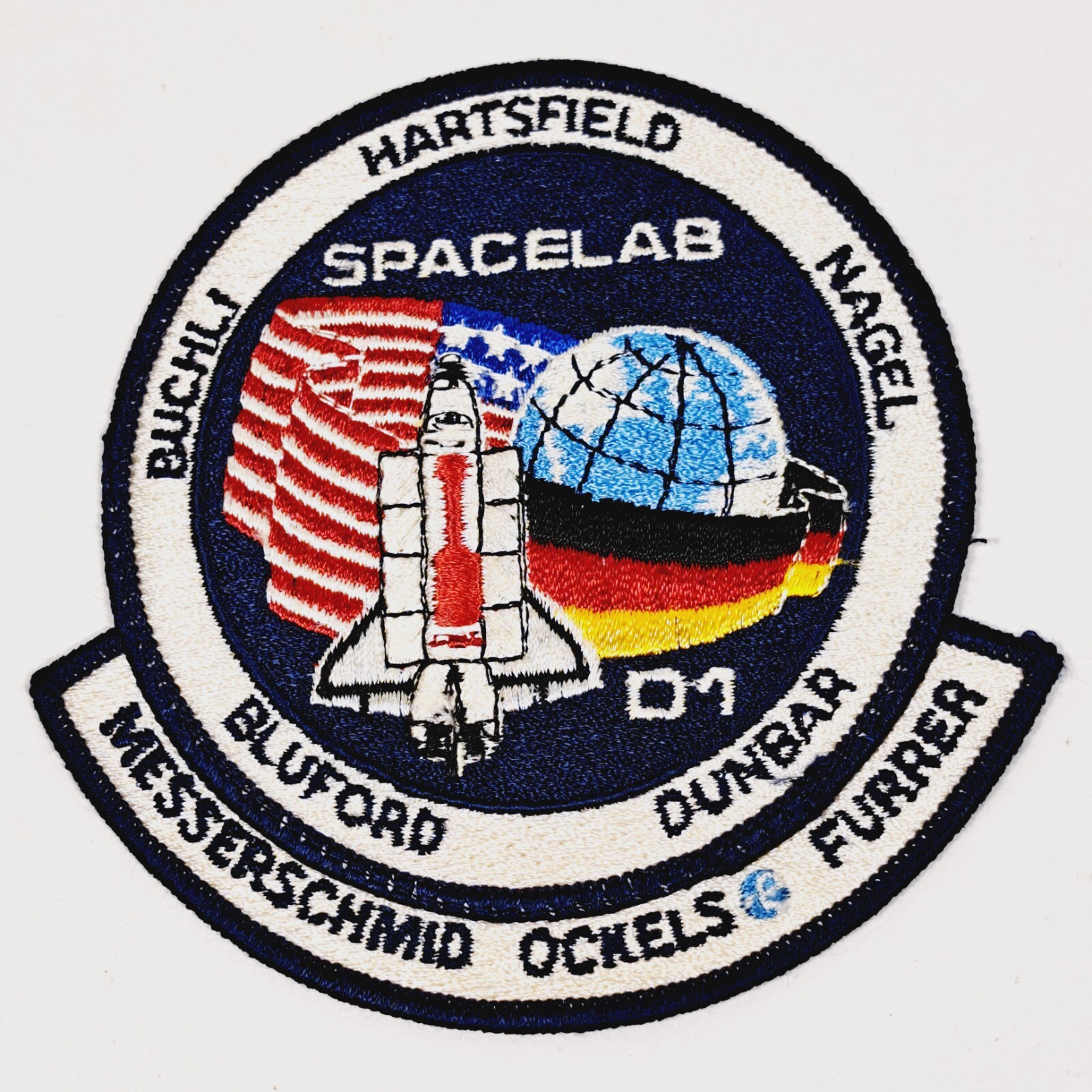 NASA SPACELAB Space Shuttle CHALLENGER Mission STS-61A Crew Patch