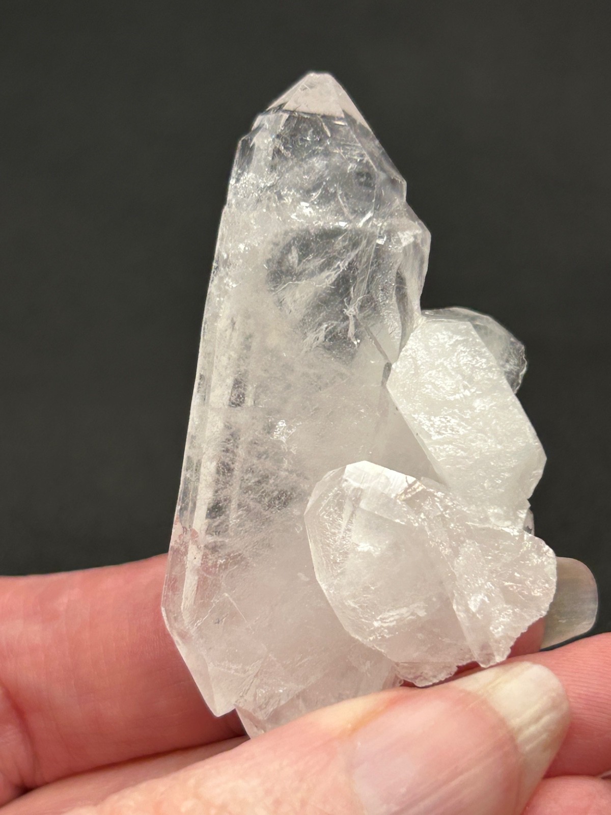 Natural Quartz Crystal Point from Pakistan 21.2g • Terminated Specimen #9