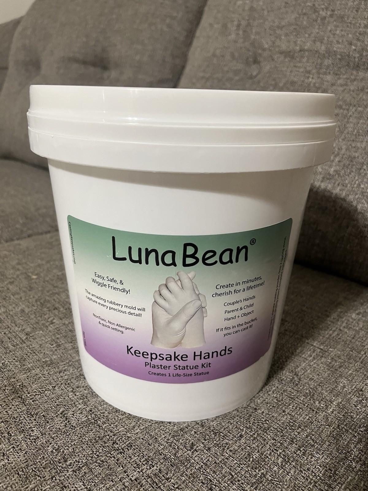 Luna Bean Keepsake Hands Plaster Statue Kit Creates 1 Life Size Statue Unopened