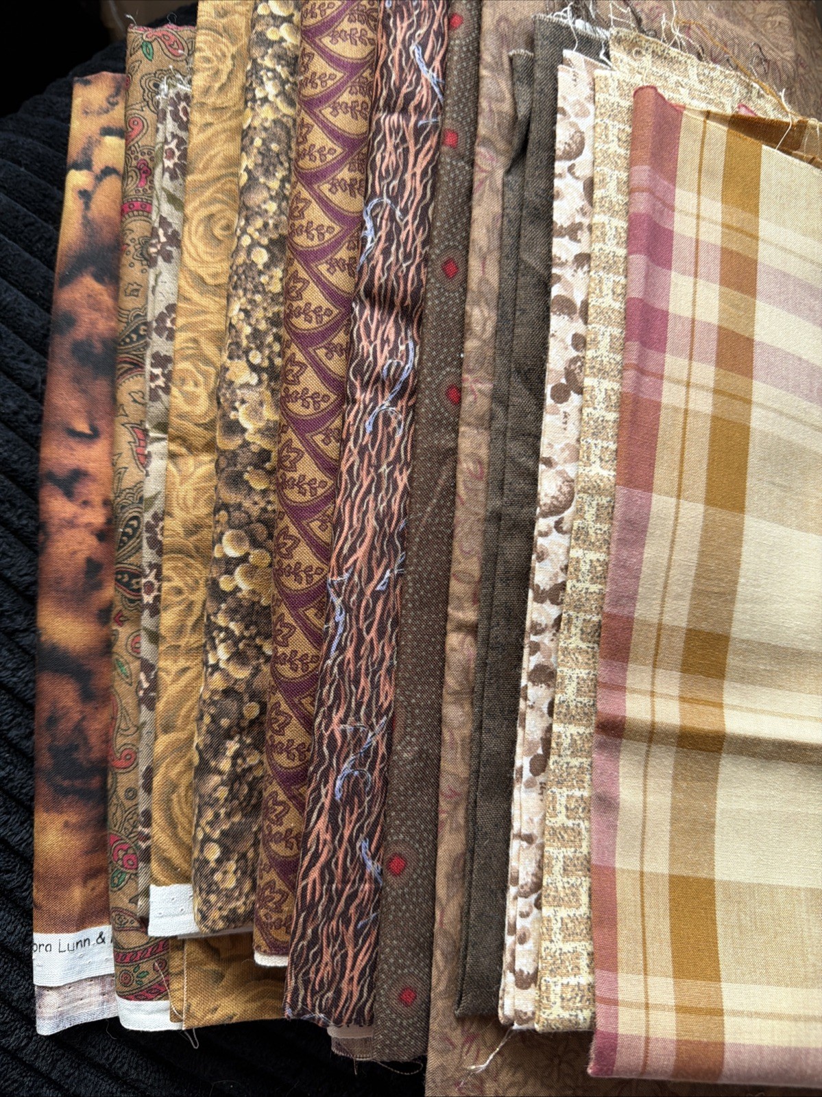 Quilt FABRIC Lot FQ X Yds QUILTING COTTON Browns By Weight