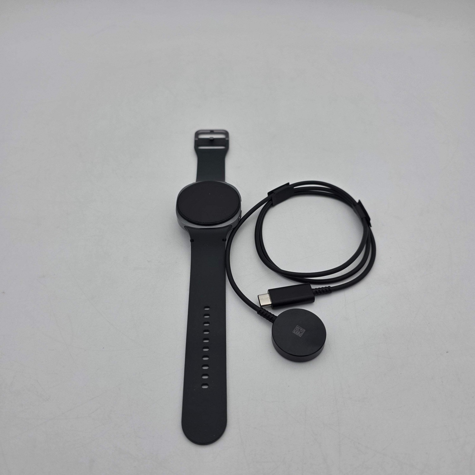 GPS Only Samsung Galaxy Watch8 Armor Aluminum SM-L330