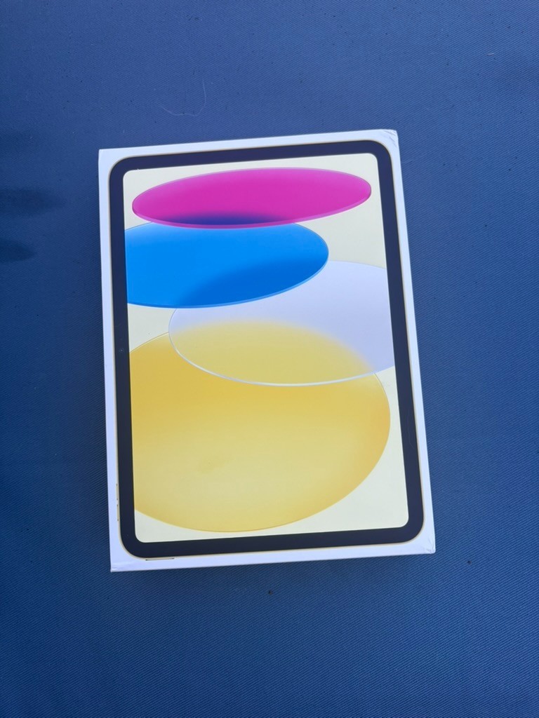 Apple iPad 10 64GB WiFi Good Condition - All Colors