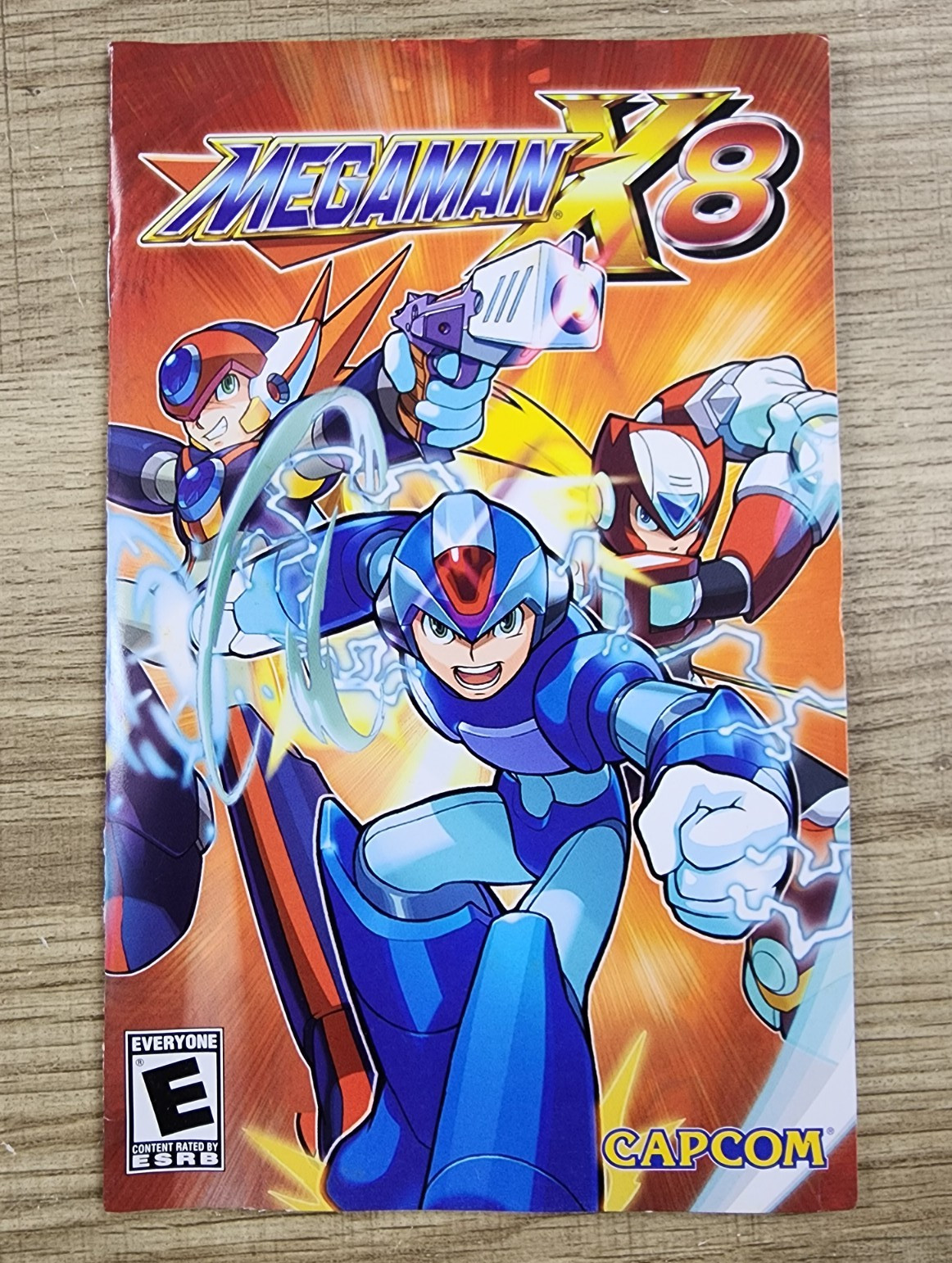 USED AUTHENTIC MANUAL ONLY - NO GAME NO BOX -) MEGA MAN X8 (- PS2