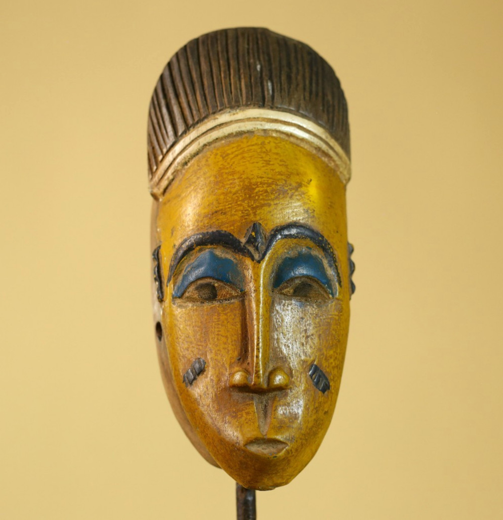 African Vintage Hand Carved Wooden Mask Tribal Artifact Display-G6293