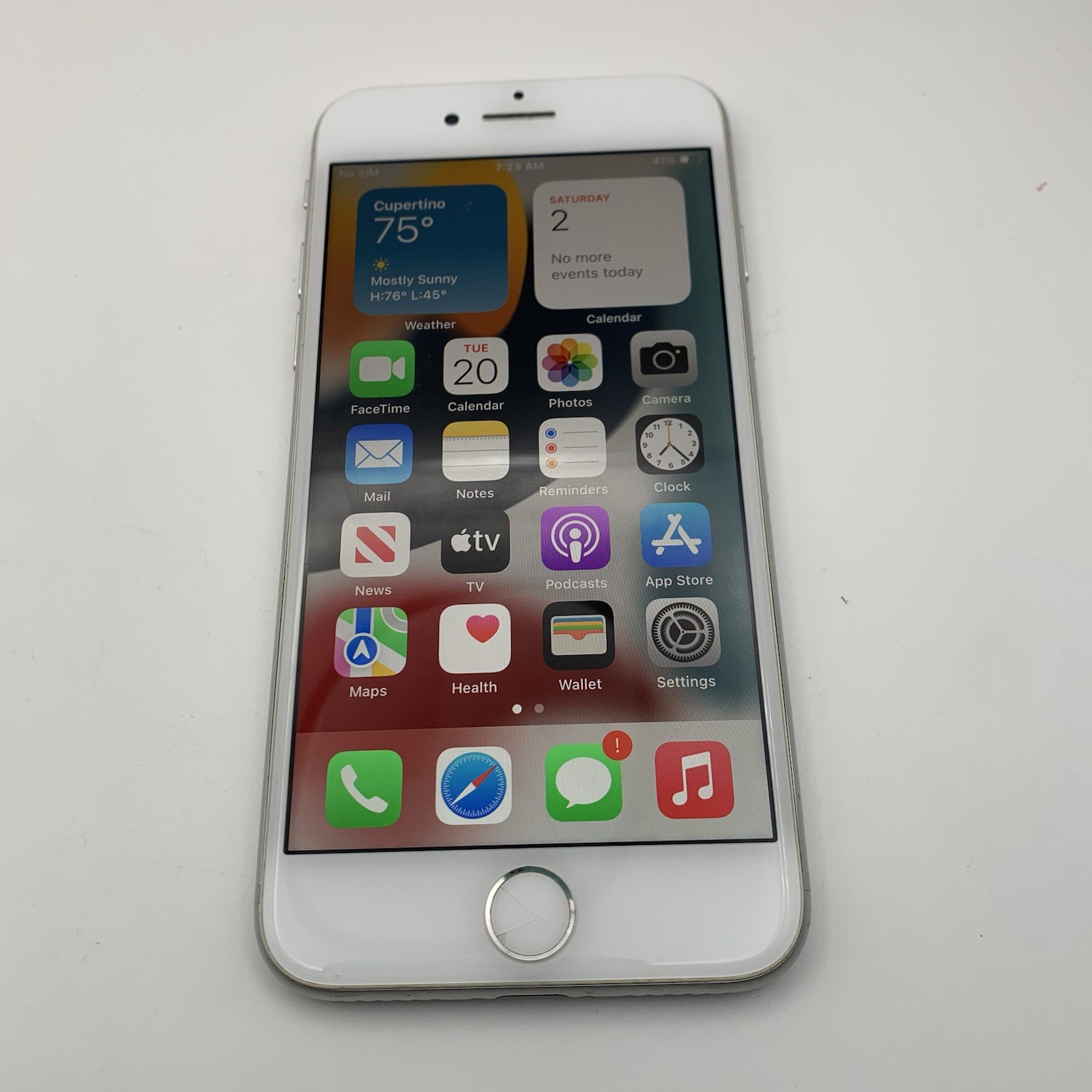 Apple iPhone 8 A1863 64GB UNLOCKED Jailbroken iOS 15 (15.1) | 84% - GREAT