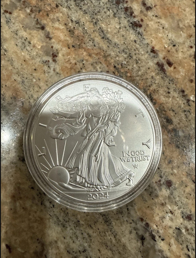 2024 1 oz US Silver Eagle Coin (BU)-FAST SHIPPING --New &