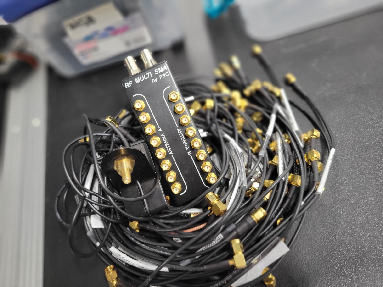 PSC RF Multi SMA Dual Band 470-618 & 940-960MHz with Cables