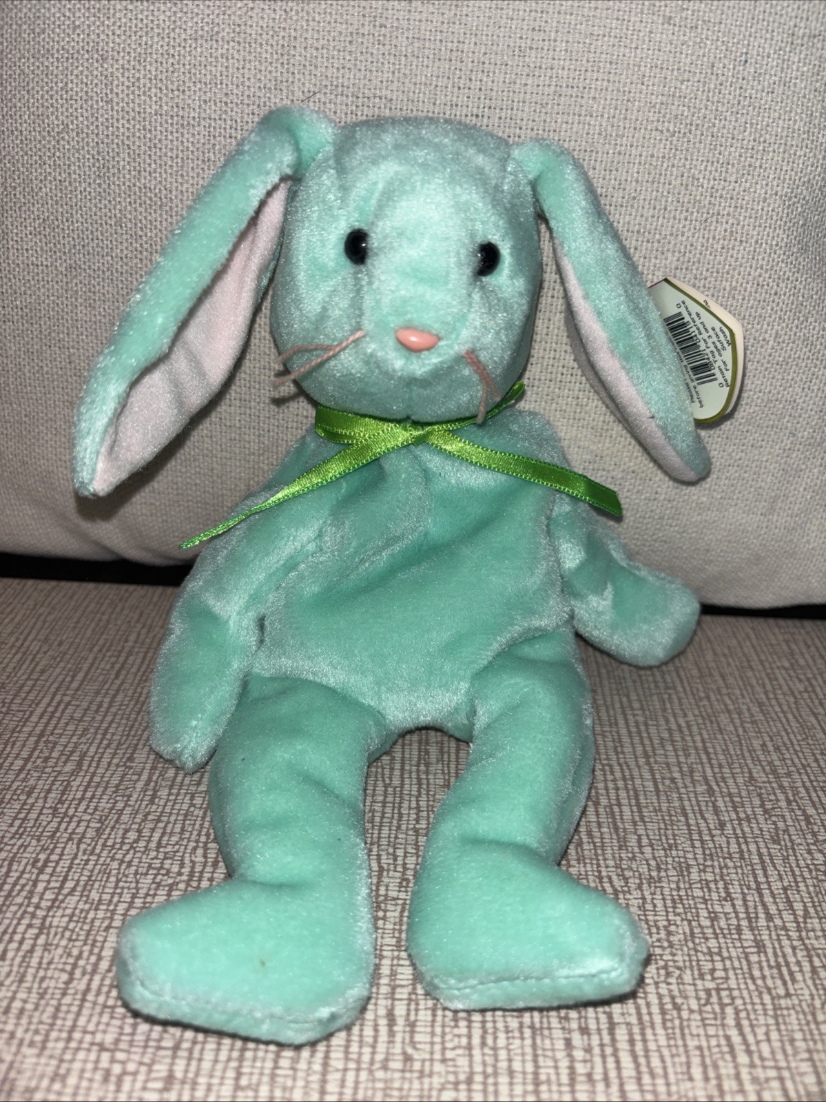 Ty Hippity The Green Bunny Plush Toy 1996 with Tag Errors