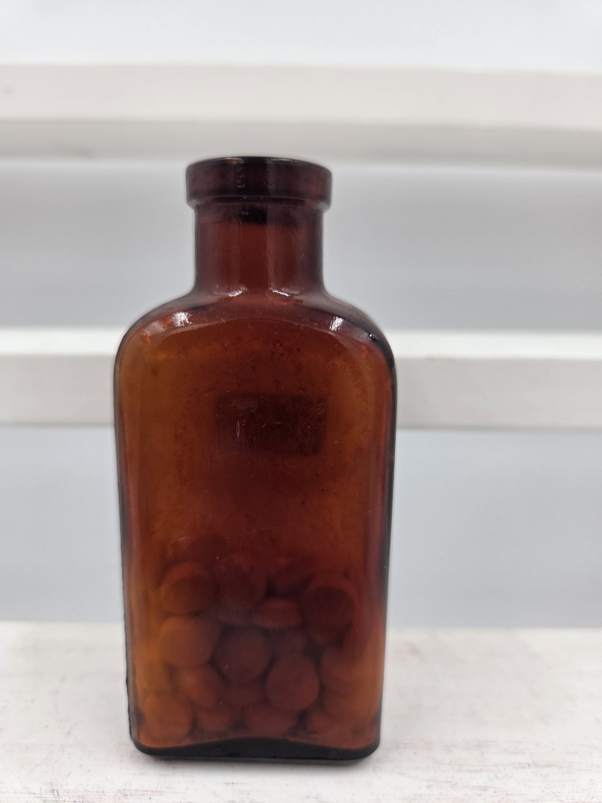 Antique Apothecary Brown Medicine Pill Glass Bottle 1/2 FILLED NOT SAFE TO TAKE