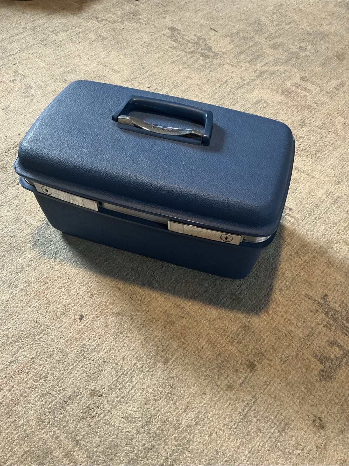 Vintage 1960 Beauty Makeup Train Case Blue Samsonite Saturn II-No Key Or Tray