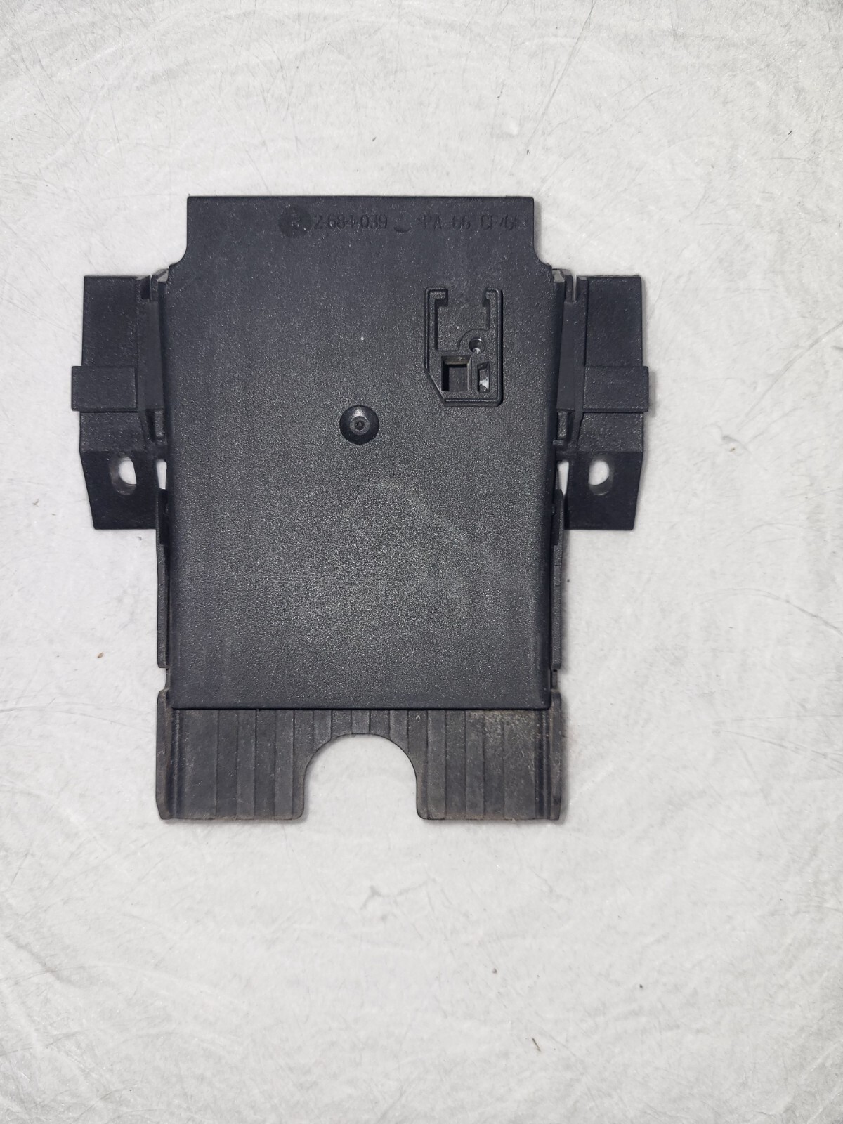 Veeder-Root/Gilbarco (1) M13832K004 SHORT CHUTE only