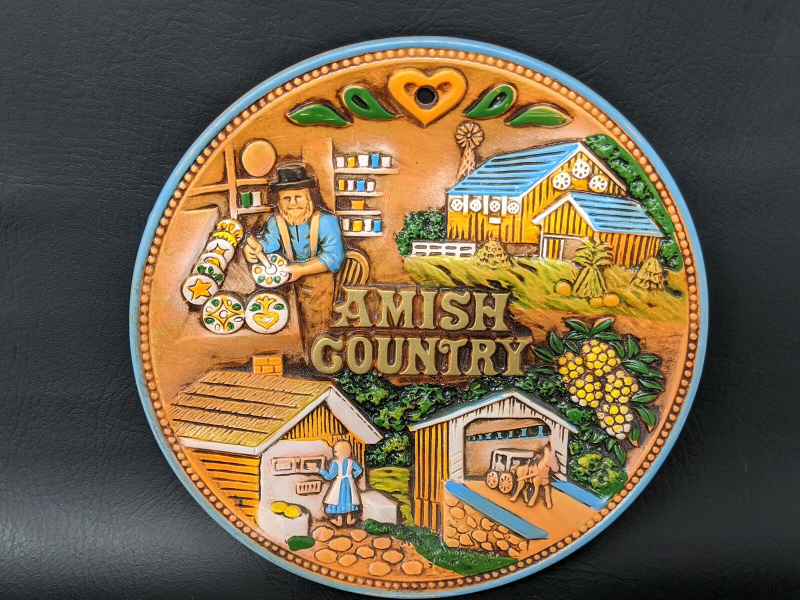 Vintage Amish Country Farmhouse 3 Dimensional Home Decor Wall Plate Japan  