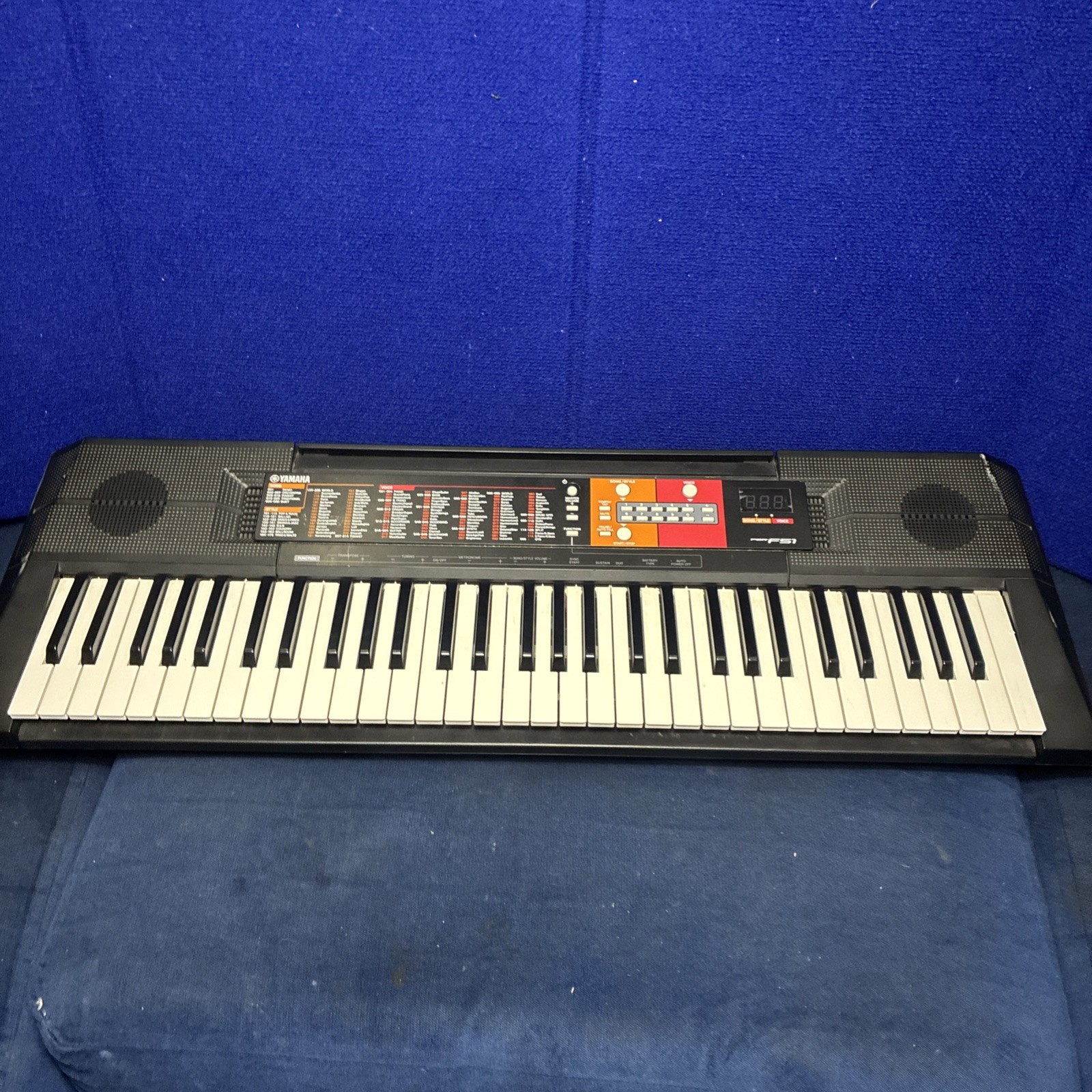 Yamaha PSR-F51 61 Key Electronic Keyboard Portable Tested Working