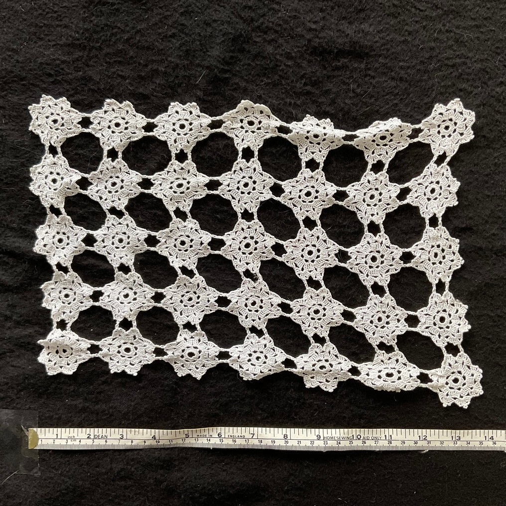 Vintage handmade crocheted doily cottage core 32cm x 22cm