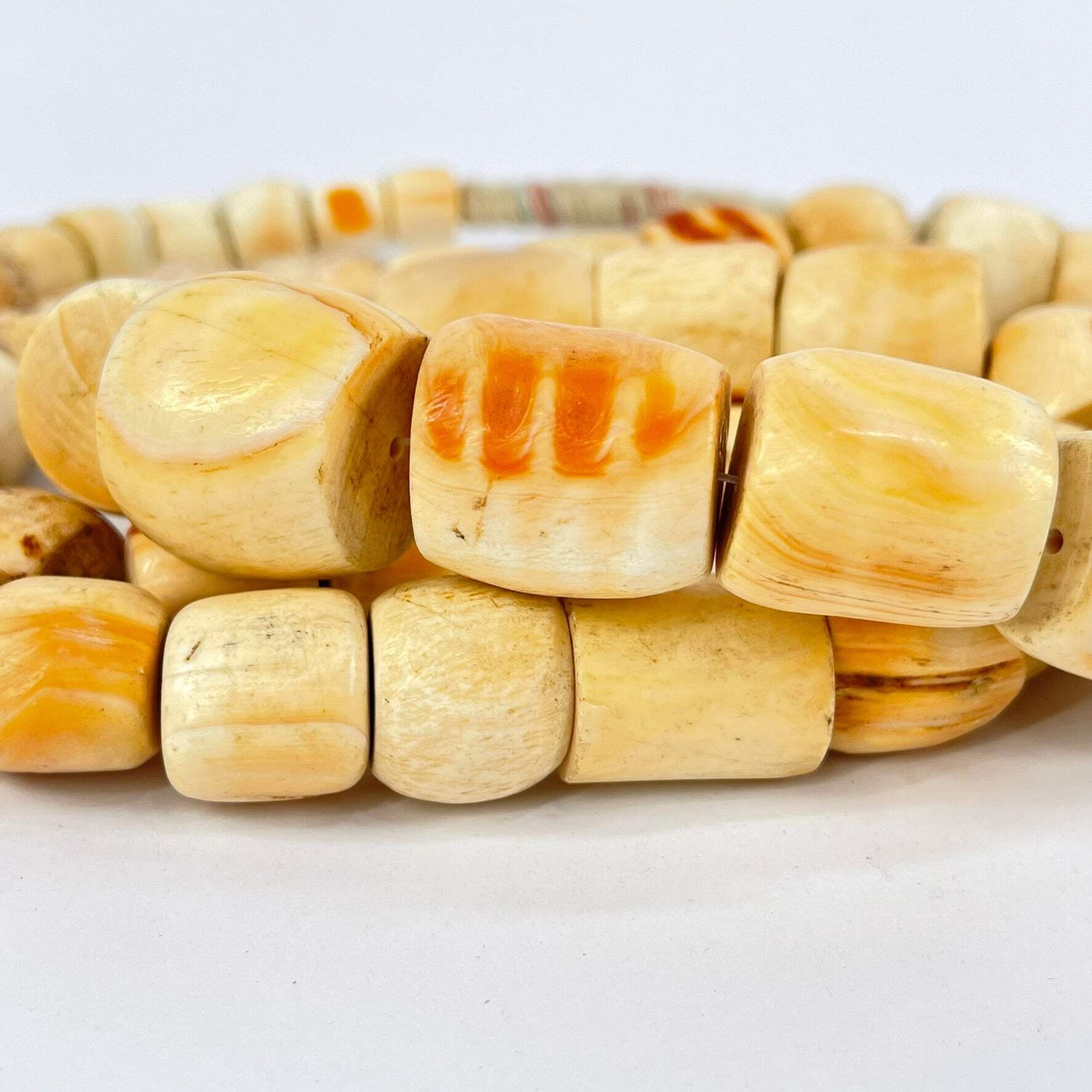 Conch Shell Beads Graduated Nigeria 34 Inch