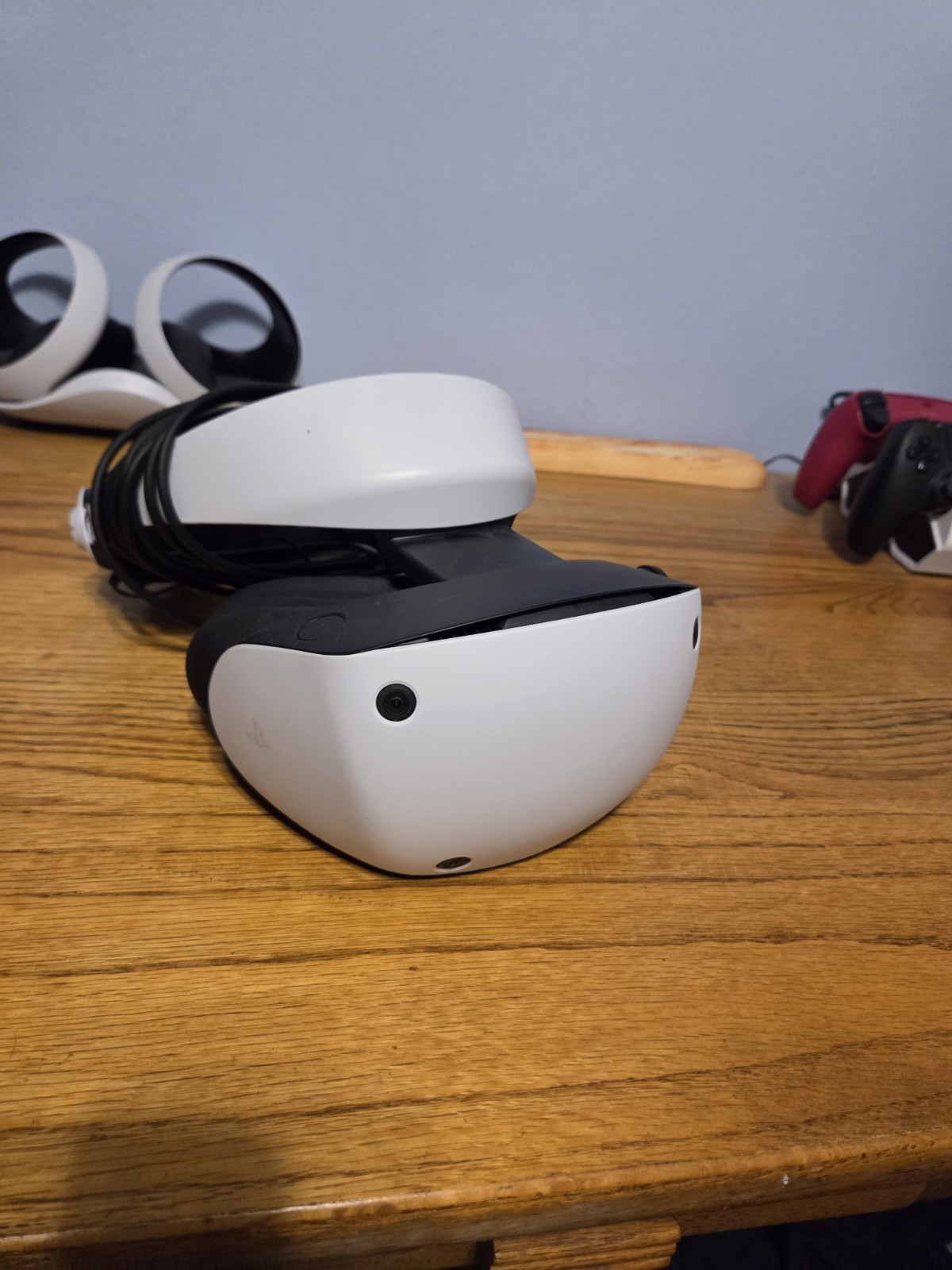USED White PSVR2 headset and controllers PS5 REQUIRED - No original box
