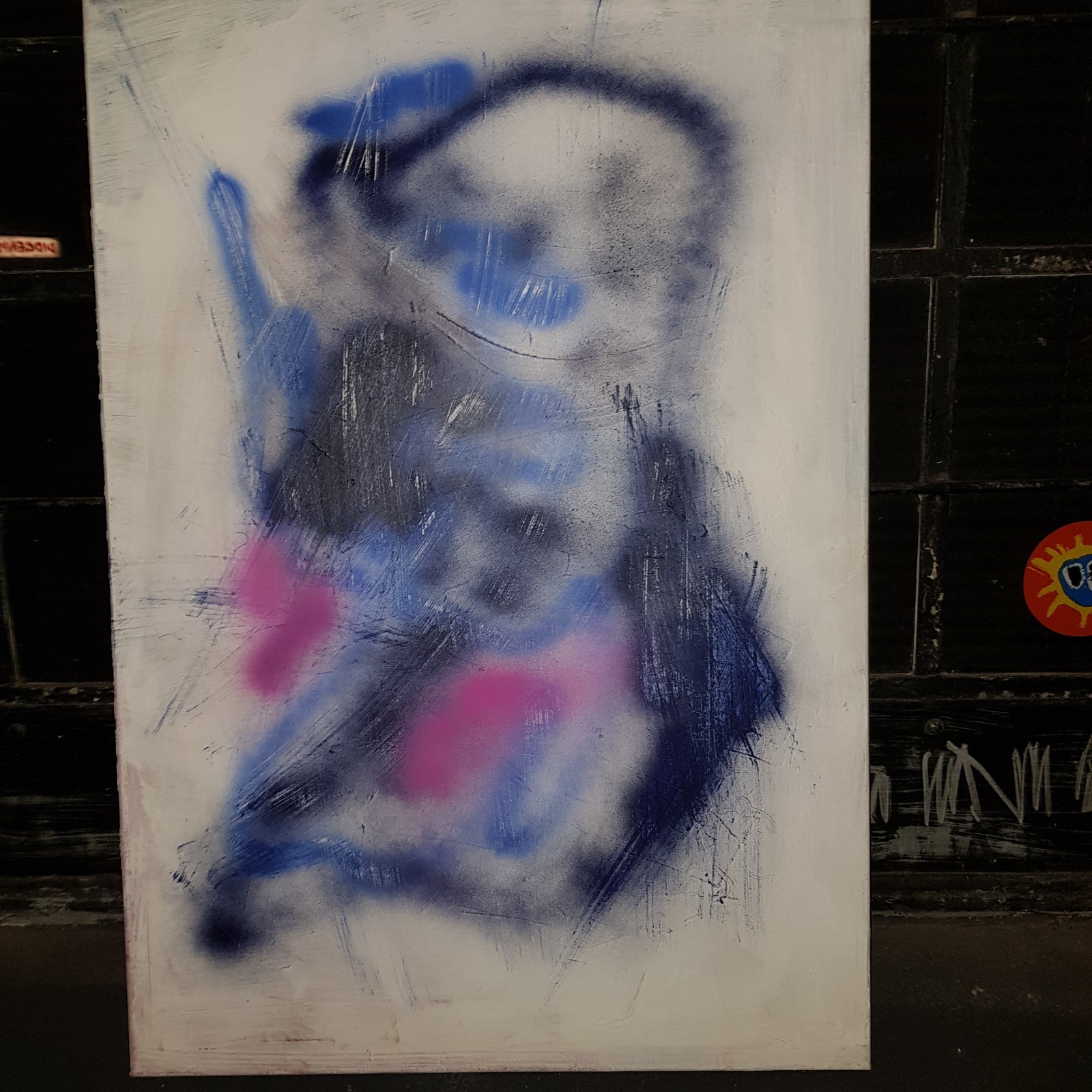 ABSTRACT PAINTING - SMILING MOUSE