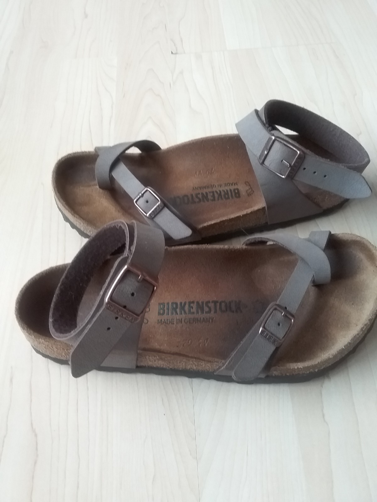 Birkenstock Yara Ankle Strap Sandals Women’s Size 38 /US 7 Oiled Leather Brown
