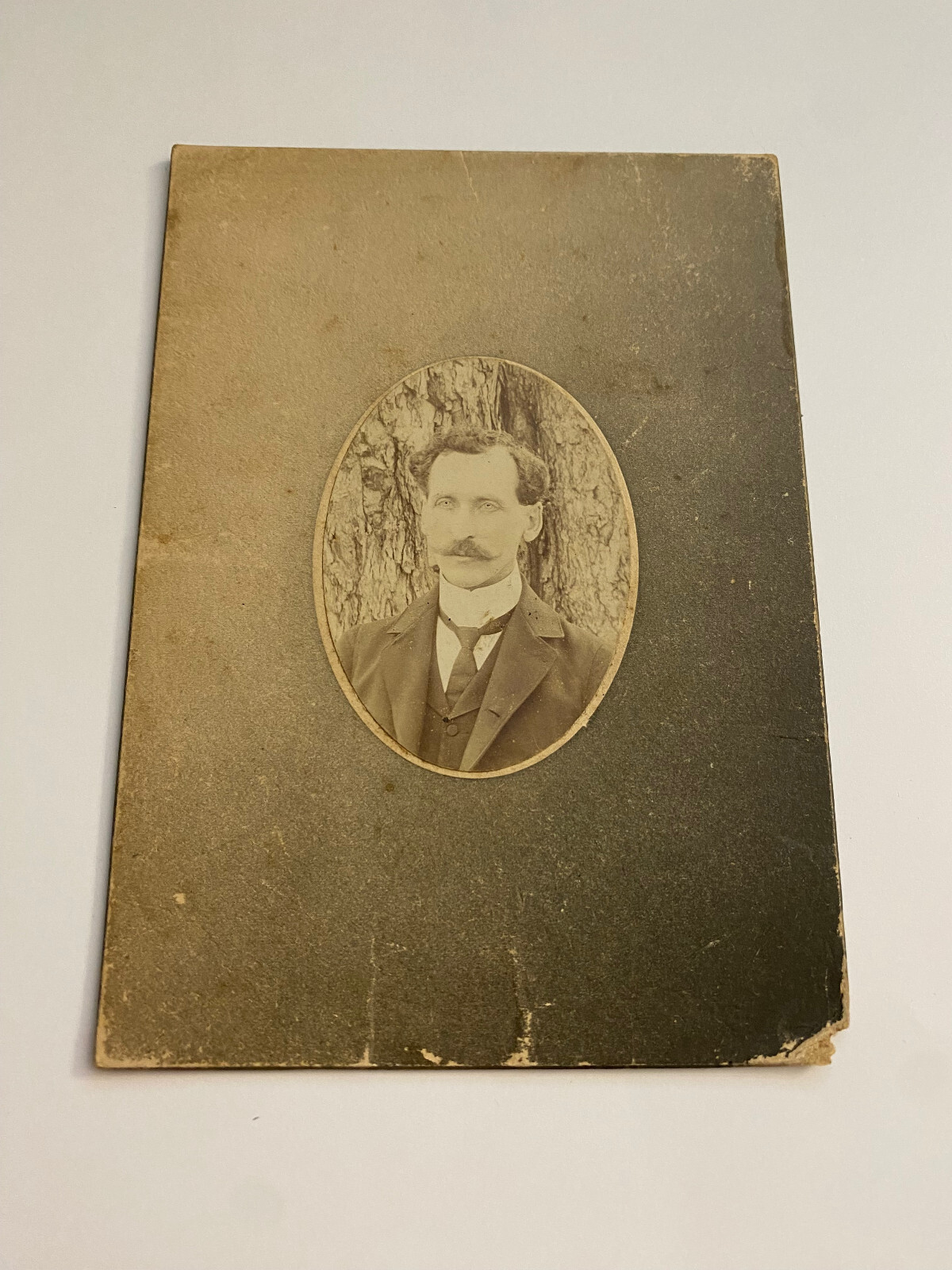 Dapper Man Postbellum Cabinet Card Photograph Portrait