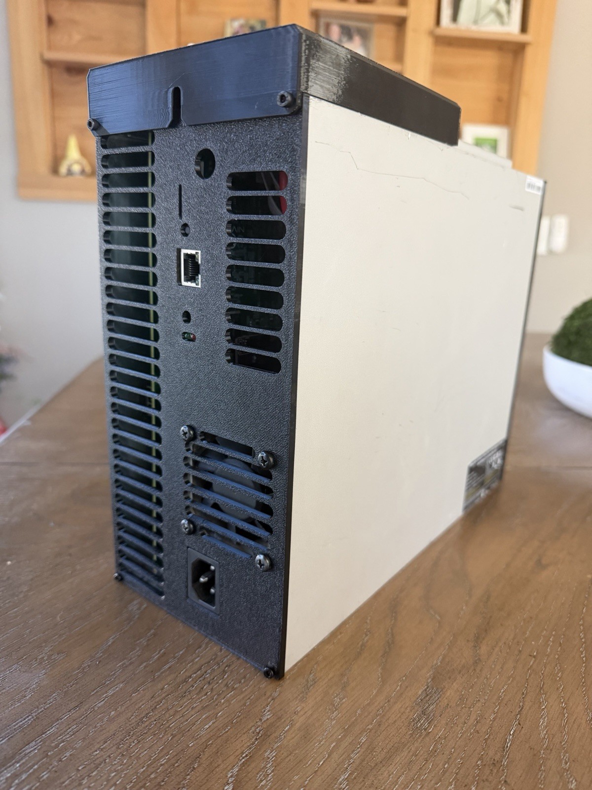 Antminer S19 Slim, K Pro Model 120 V, 28.5th 500w  Bitcoin Miner / Heater. LuxOS