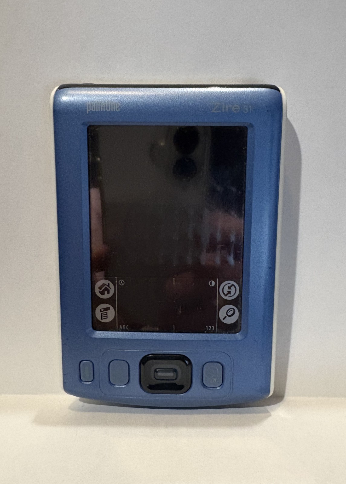 Palm One Zire 31 Handheld PDA Organizer; No Stylus; No Charger; Not tested;