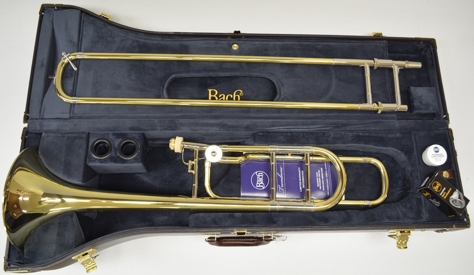 DEMO BACH 42BO STRADIVARIUS F-ATTACHMENT TROMBONE W/ STRAD CASE & MOUTHPIECE