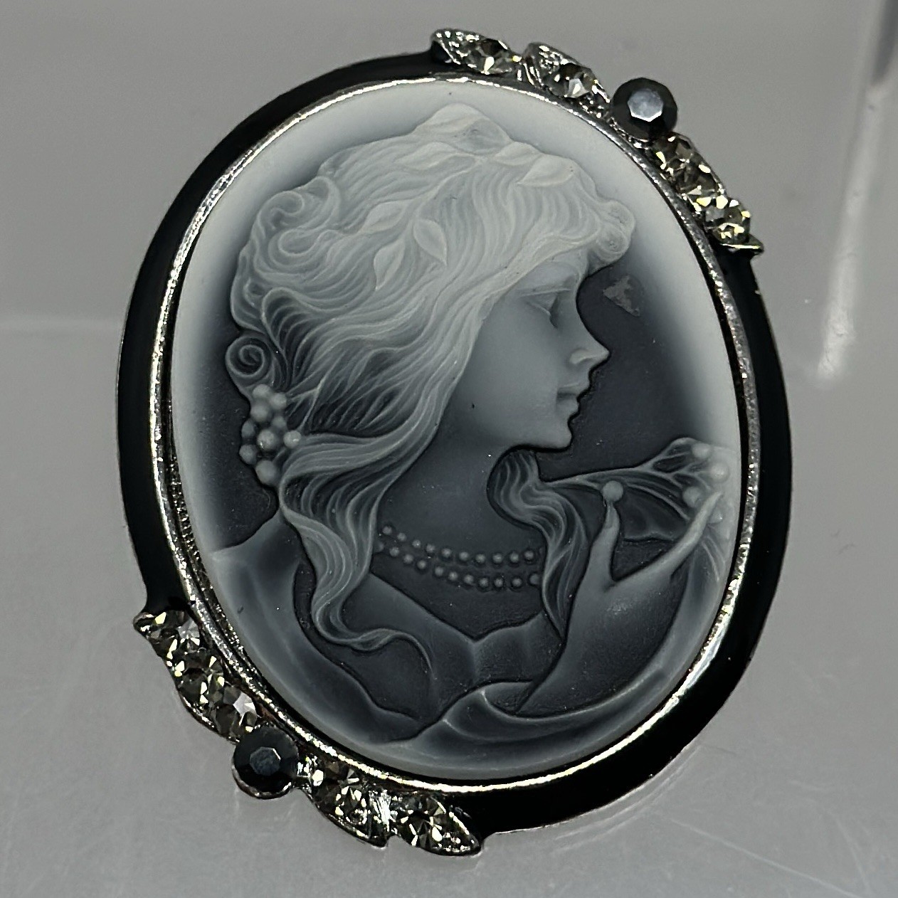 Vintage Brass Gray Rhinestone Oval Lady Cameo Brooch Pendant Hybrid Retro 2”