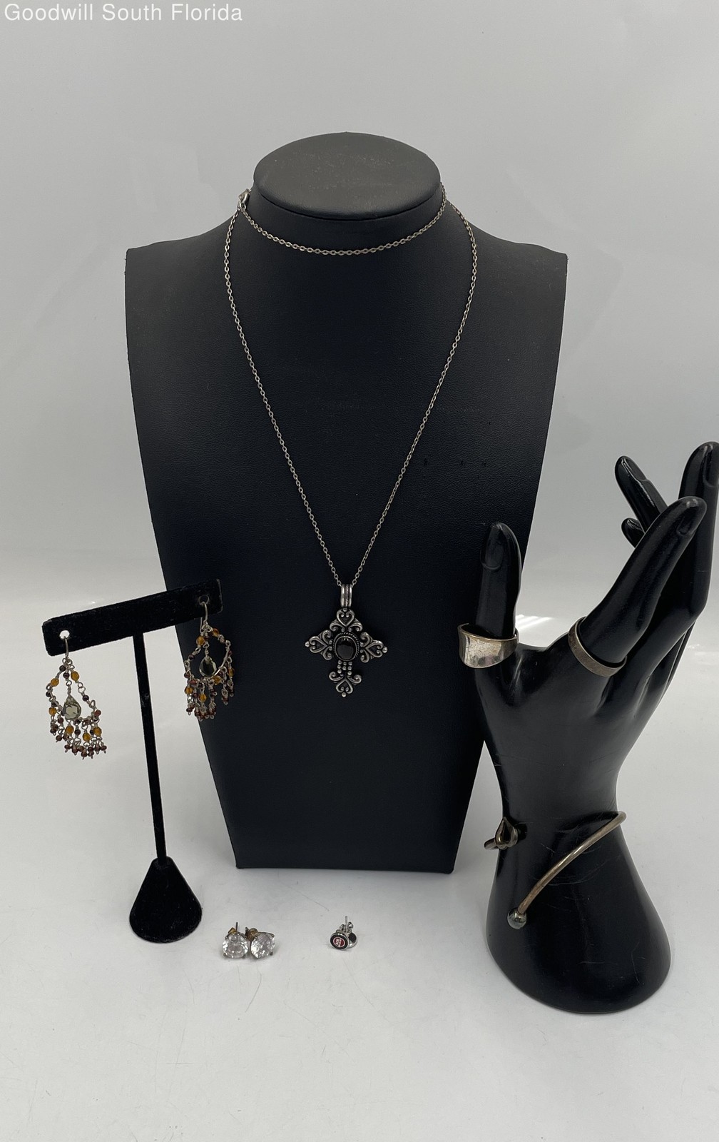 Silver Stamped/Unstamped Chain-Pendant-Bracelet-Earrings-Rings (7 Pcs) 30.6g