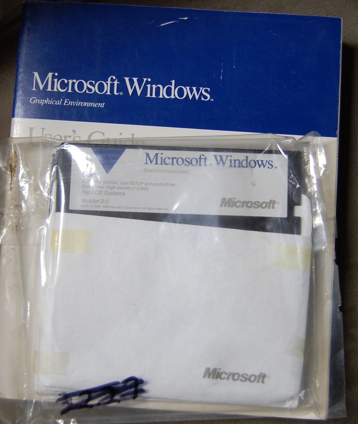 Microsoft Windows 3.0  Software 5 1/4"  Disks  New in pkg Ships Worldwide