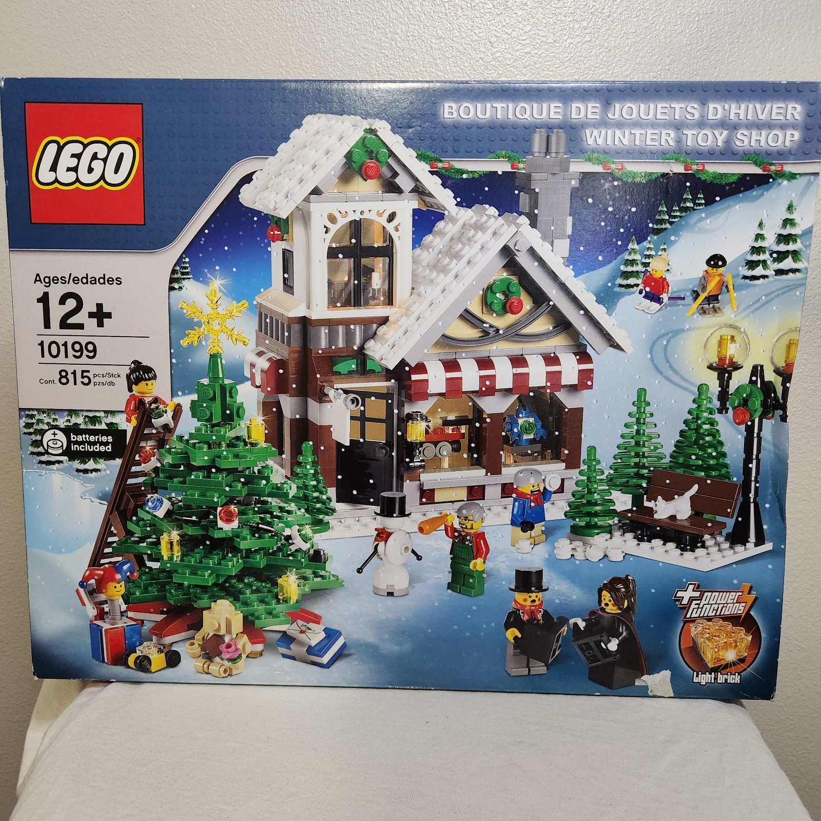LEGO Advanced Models: Winter Village Toy Shop (10199)