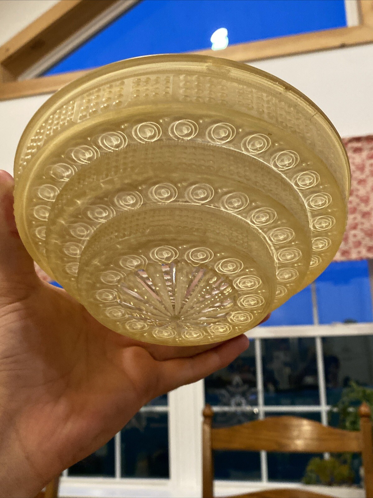 ANTIQUE ART DECO HANGING CEILING CHANDELIER w/ SLIP SHADES GLASS CENTER PIECE