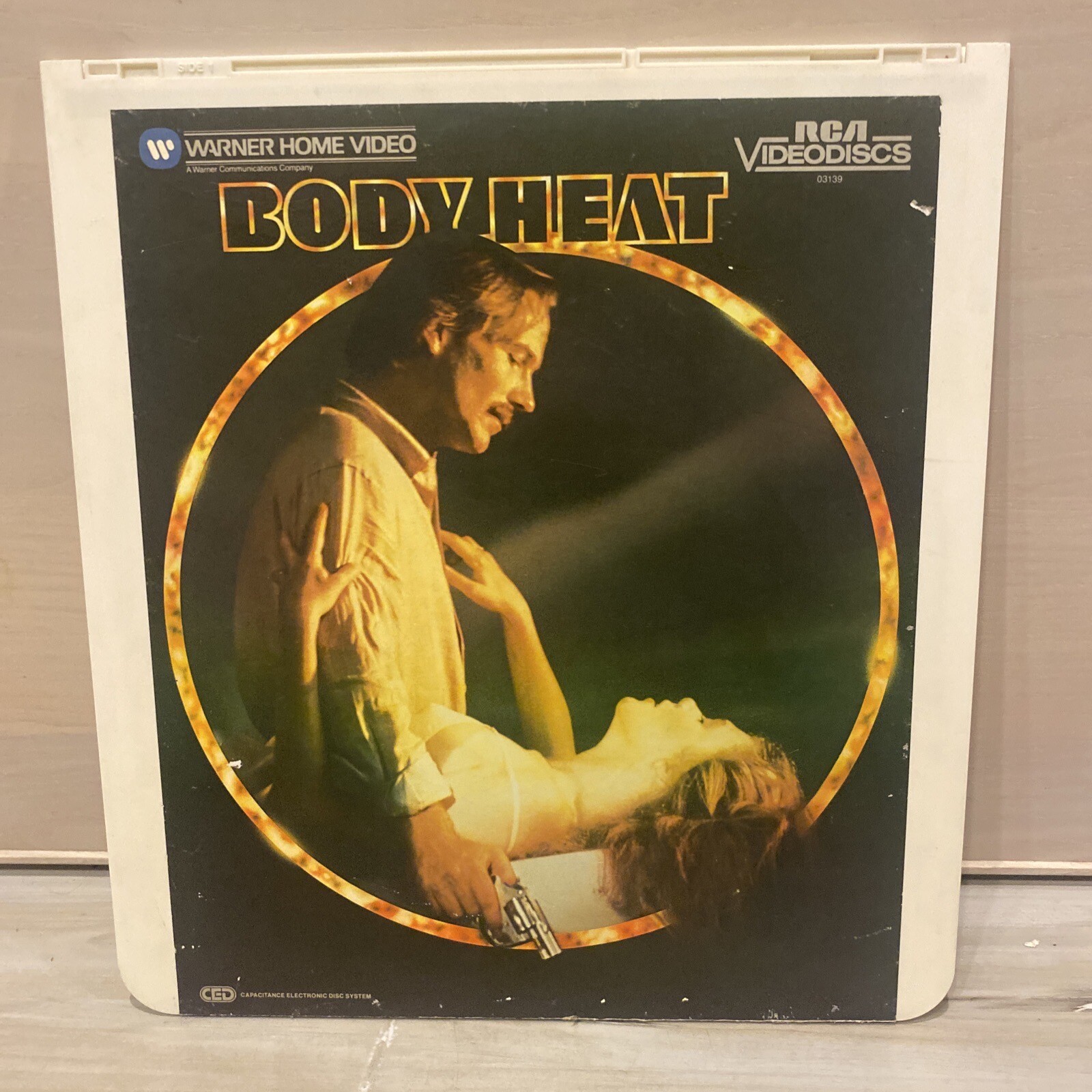 Vintage 1983 Body Heat (1981) RCA CED Video Disc Warner Home Video -William Hurt