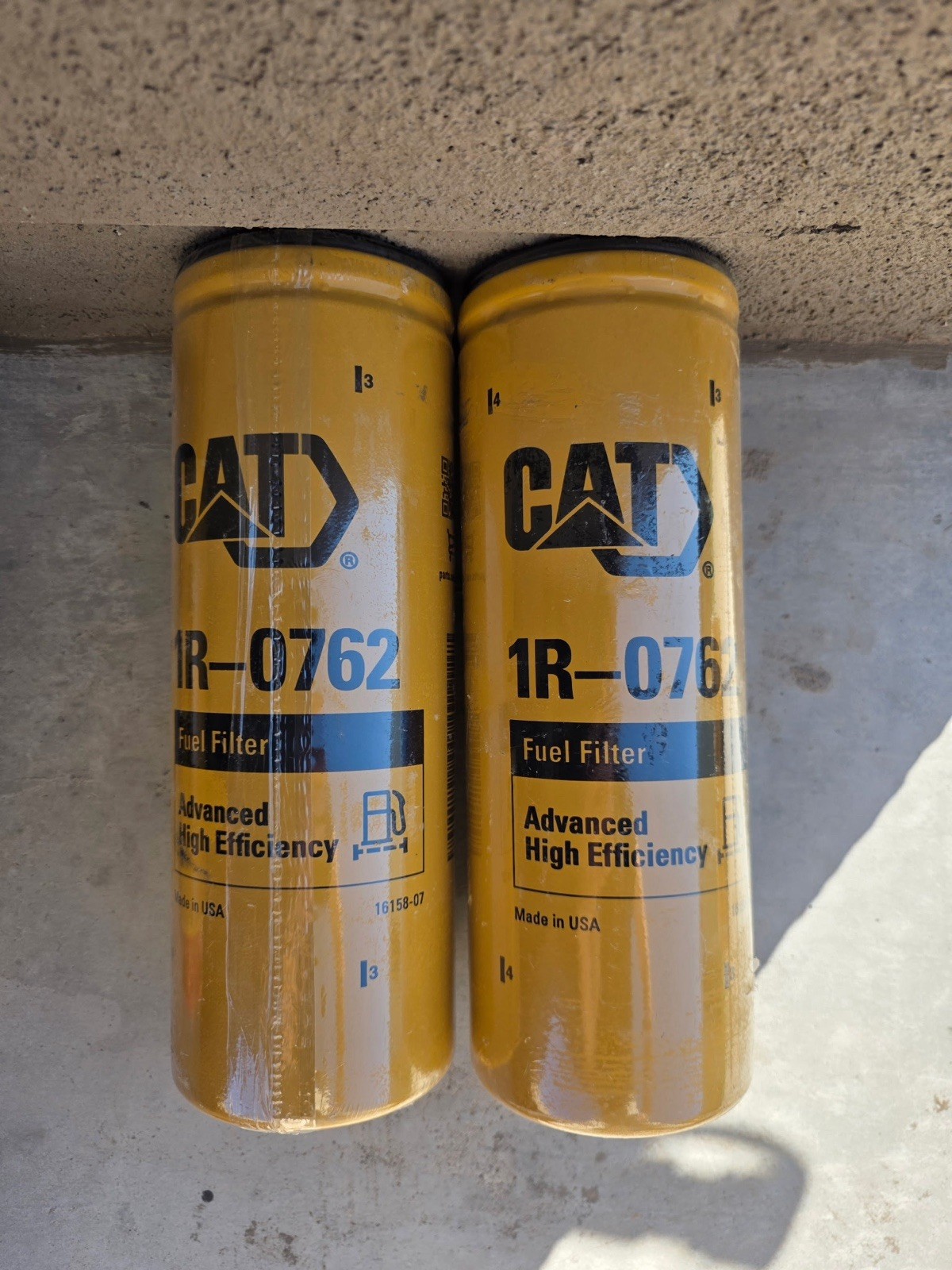 CAT Advanced High Efficiency Fuel Filter 1R-0762 2 Pack