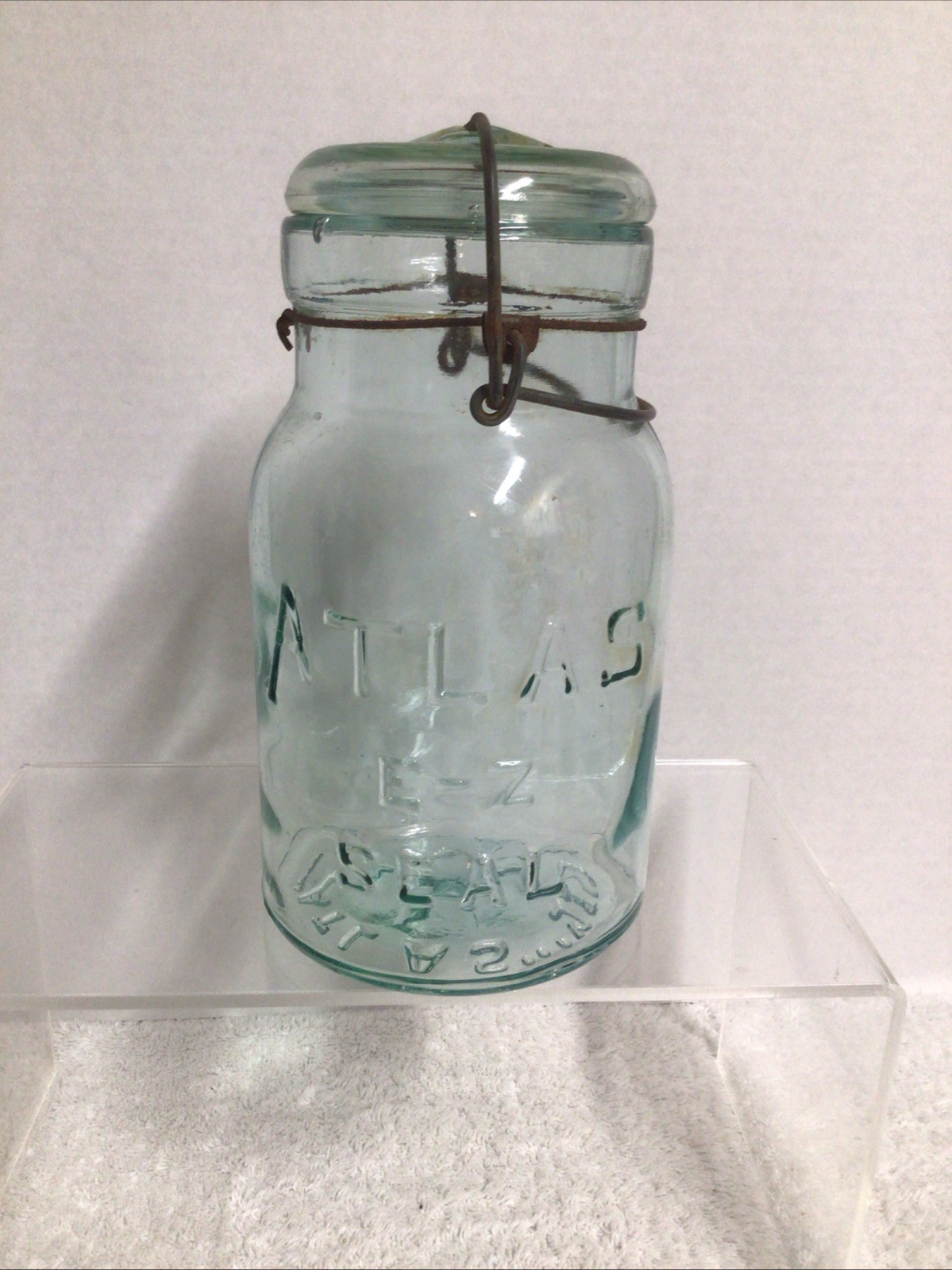 Beautiful Blue Quart Size ATLAS E-Z SEAL Mason Jar w Wire Bail & Glass Lid Vinta