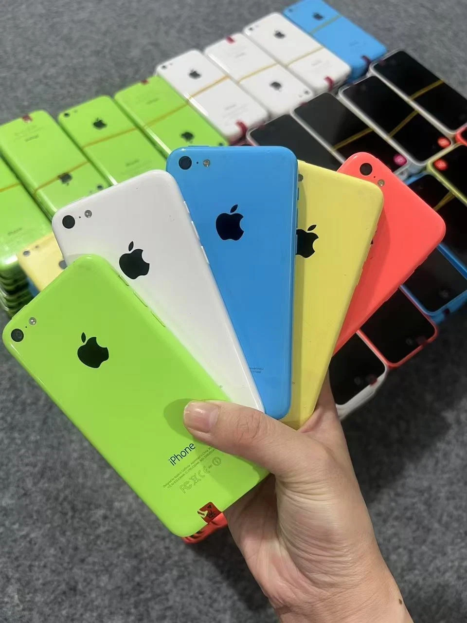 Apple iPhone 5C UNlocked 90% N ew 8/16/32GB BLUE/GREEN/PINK/WHITE/ YELLOW