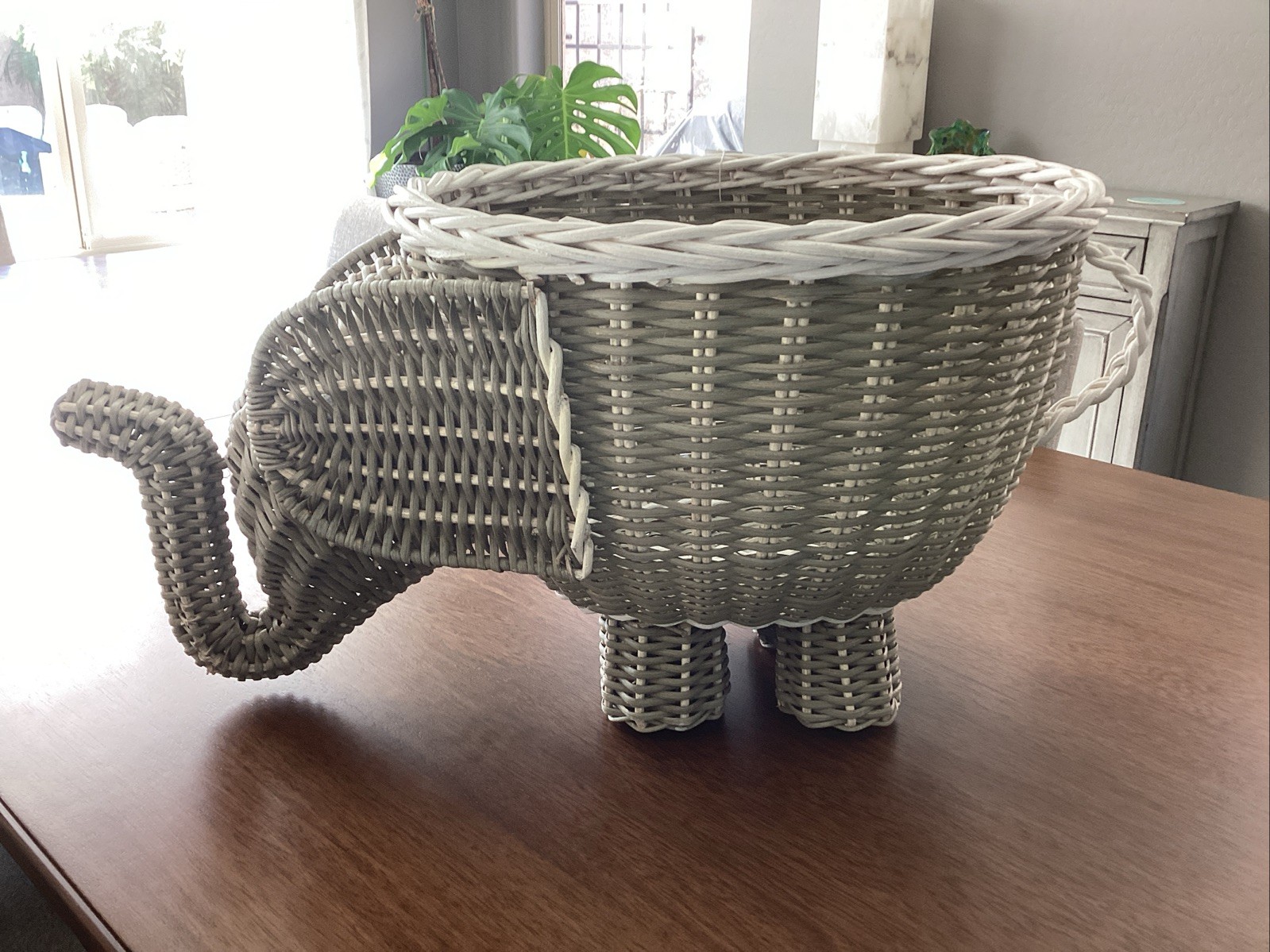 Pottery Barn Elephant Basket With Tags