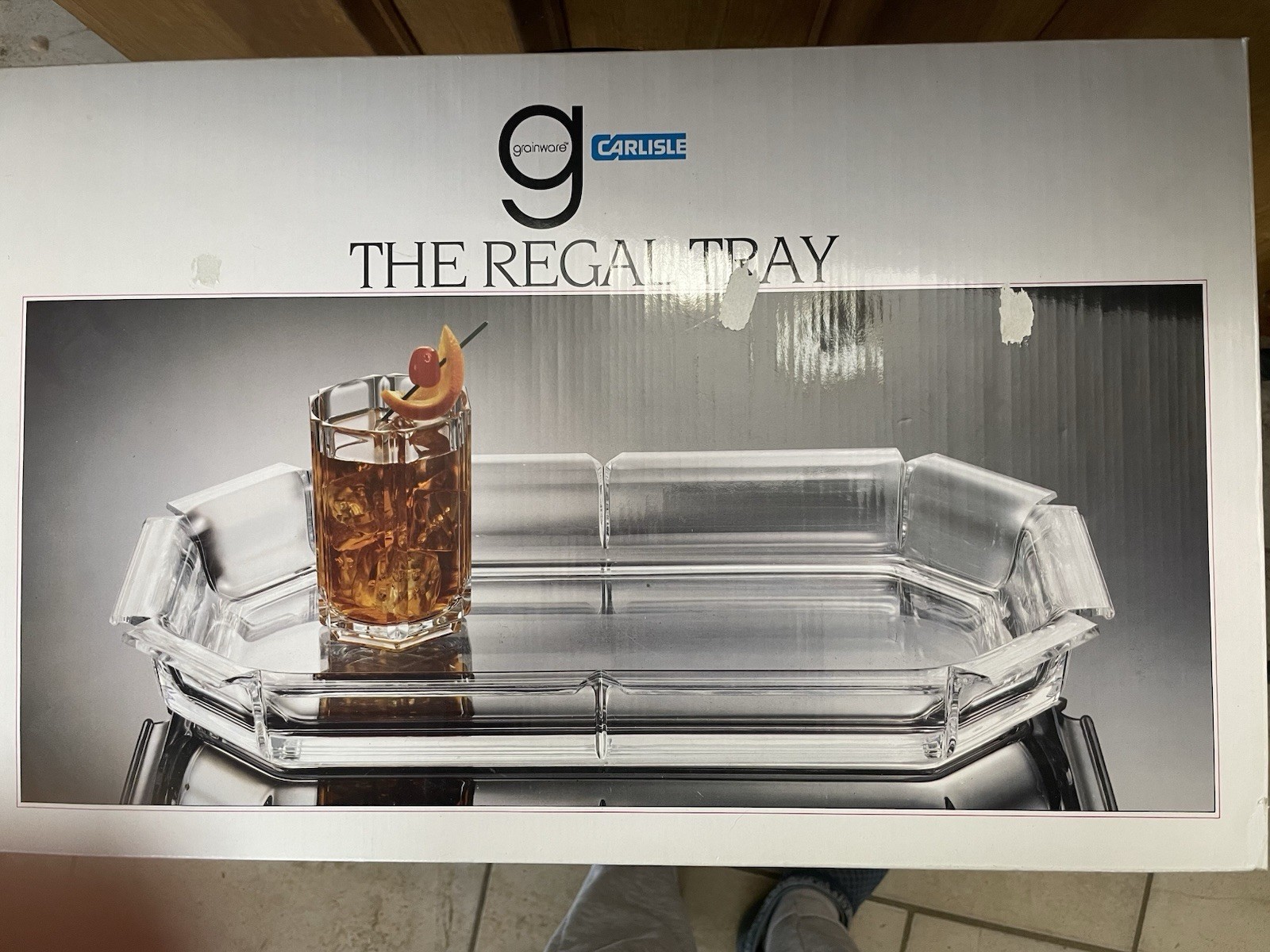 Grainware The Regal Tray Clear Acrylic Octagon Hand-Cut Serving Tray GW362