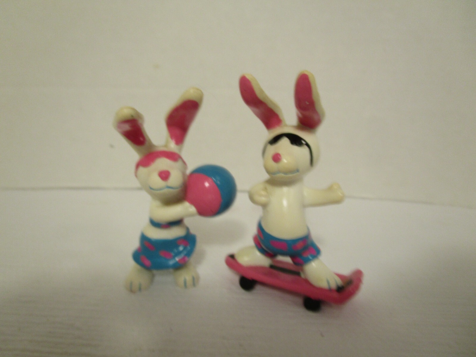 Beach Bunnies PVC 3" Figures Hardees Vintage Applause 1989 Lot of 2 